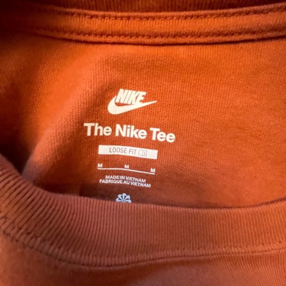 Imperfect (but cool) Nike Shirt - Medium - Picture 7 of 7